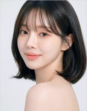 어깨 너머로 돌아본 광고 모델